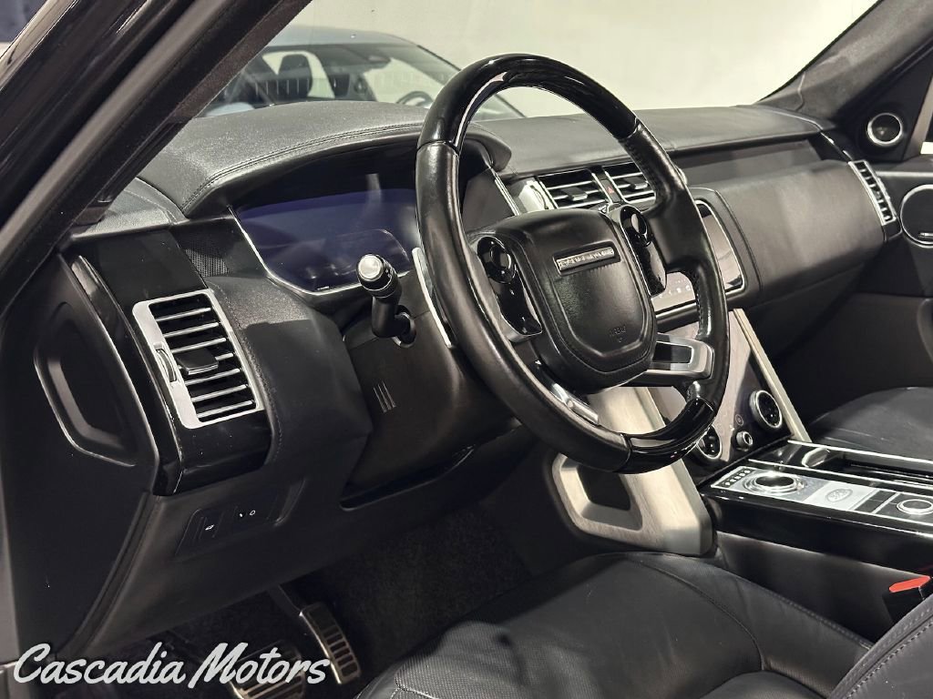 Used 2018 Land Rover Range Rover Autobiography image 14