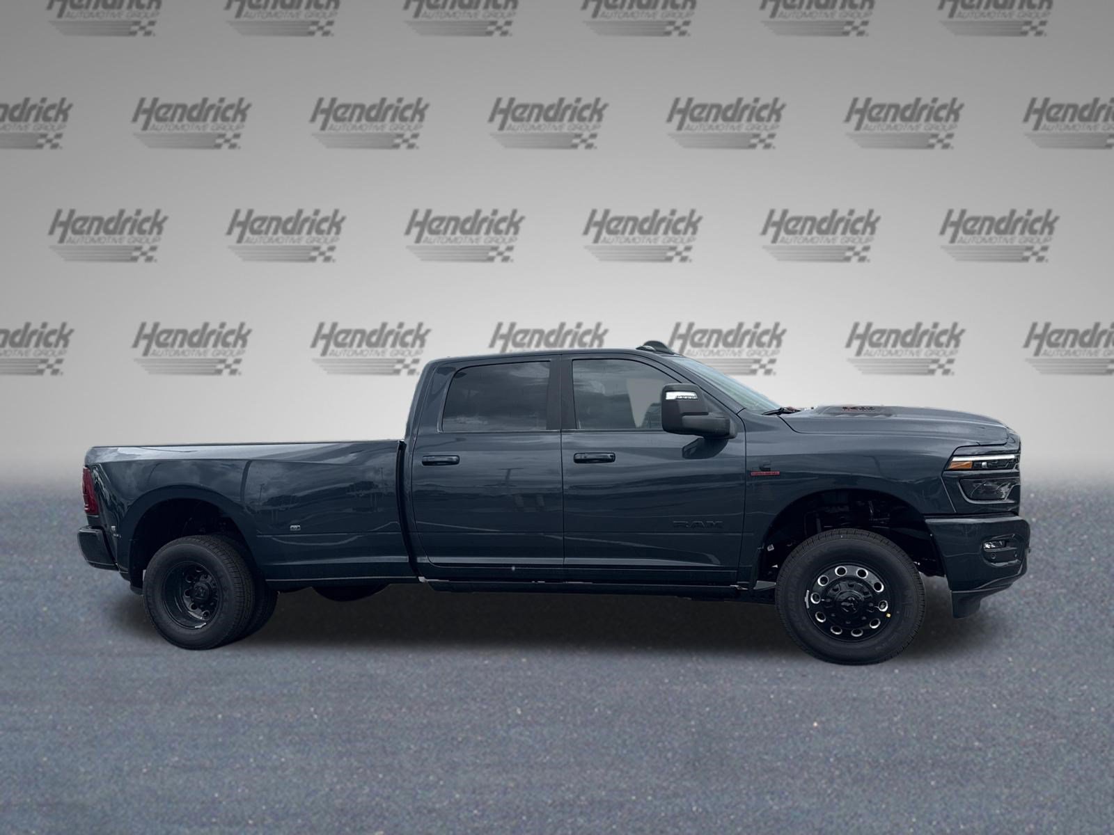 New 2026 RAM 3500 Laramie AWD/4WD image 9