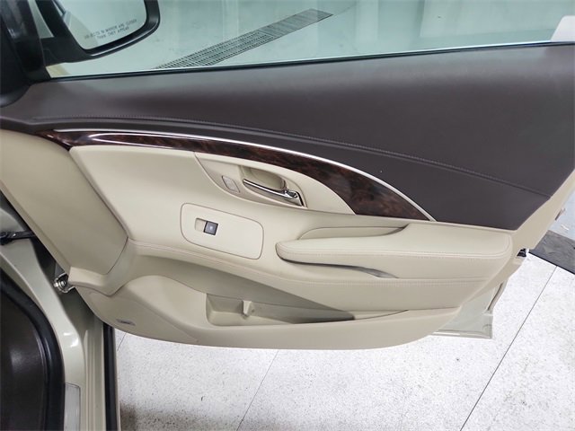 Used 2016 Buick LaCrosse Leather image 36