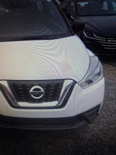 Used 2020 Nissan Kicks S FWD image 17