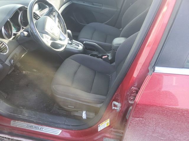 Used 2013 Chevrolet Cruze LT image 2