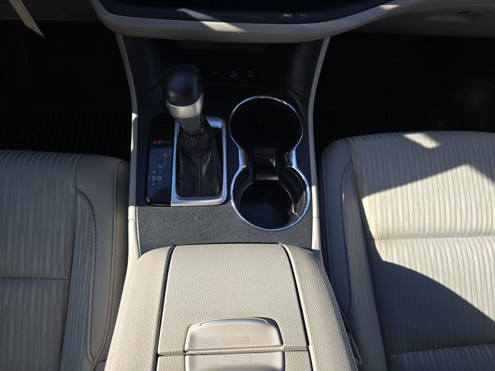 Used 2019 Toyota Highlander Plus image 18