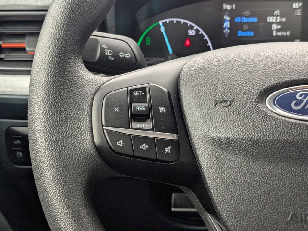 Certified 2023 Ford Maverick XLT image 26