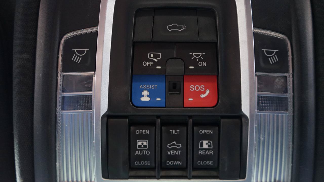 Used 2020 RAM 2500 Limited AWD/4WD image 20