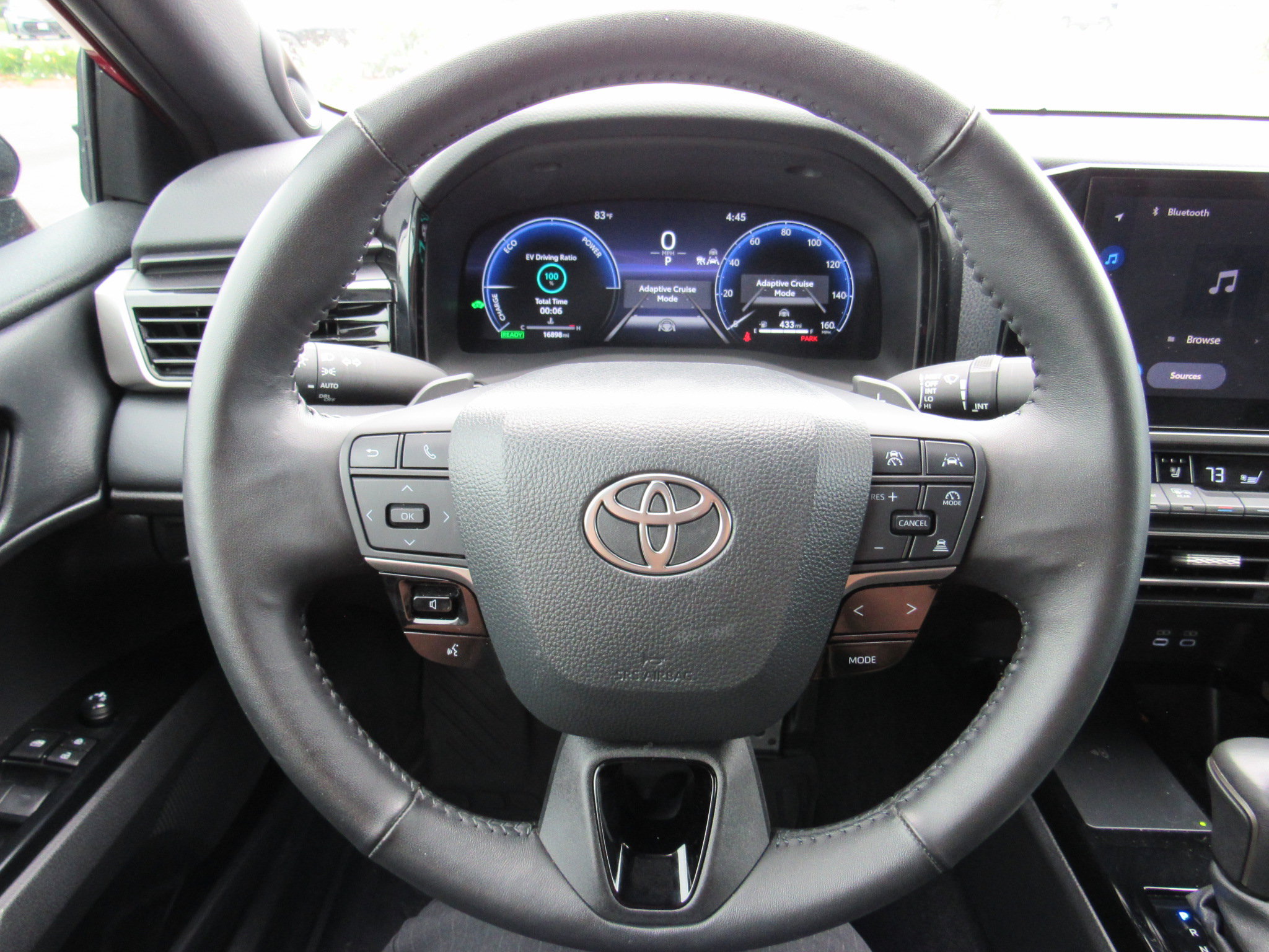 Used 2025 Toyota Camry XSE w/ Premium Package FWD image 18