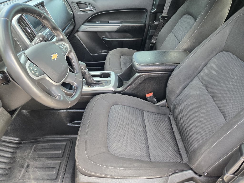Used 2022 Chevrolet Colorado LT w/ Fleet Safety Package RWD image 13