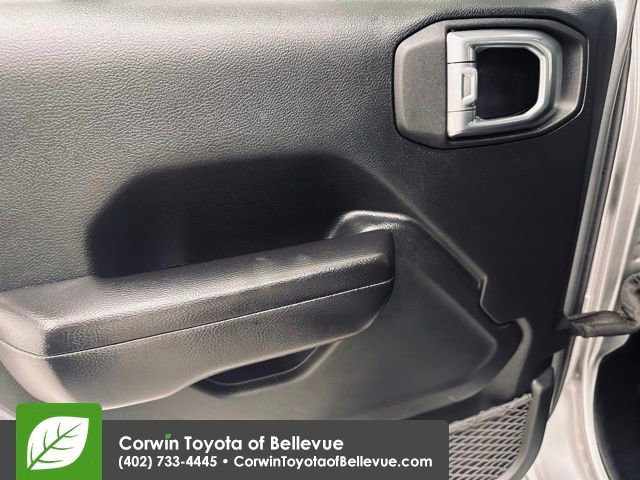 Used 2021 Jeep Wrangler Unlimited Islander image 19