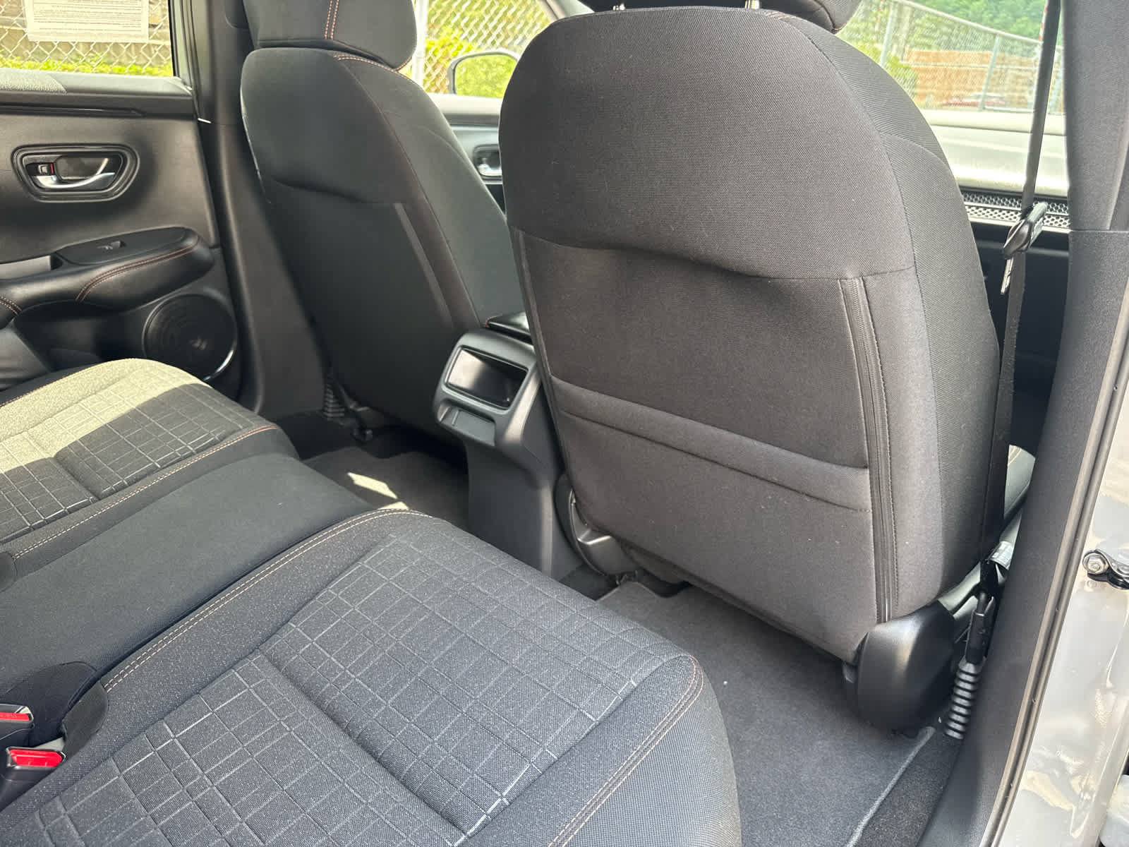 Used 2024 Honda HR-V Sport image 29