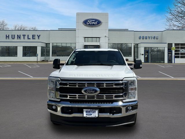 Certified 2025 Ford F250 XLT AWD/4WD image 2