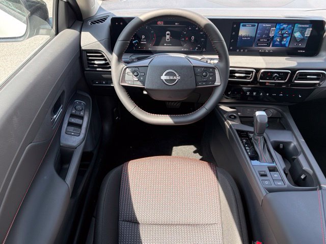 New 2027 Nissan Sentra SR w/ SR All Weather Package FWD image 32