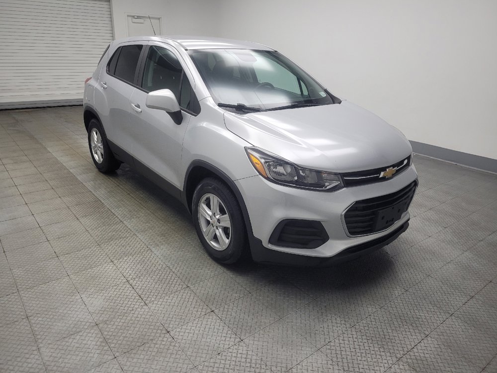 Used 2020 Chevrolet Trax LS w/ Tint and Cruise Package FWD image 11