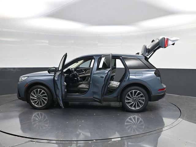 Used 2023 Lincoln Corsair Reserve image 60