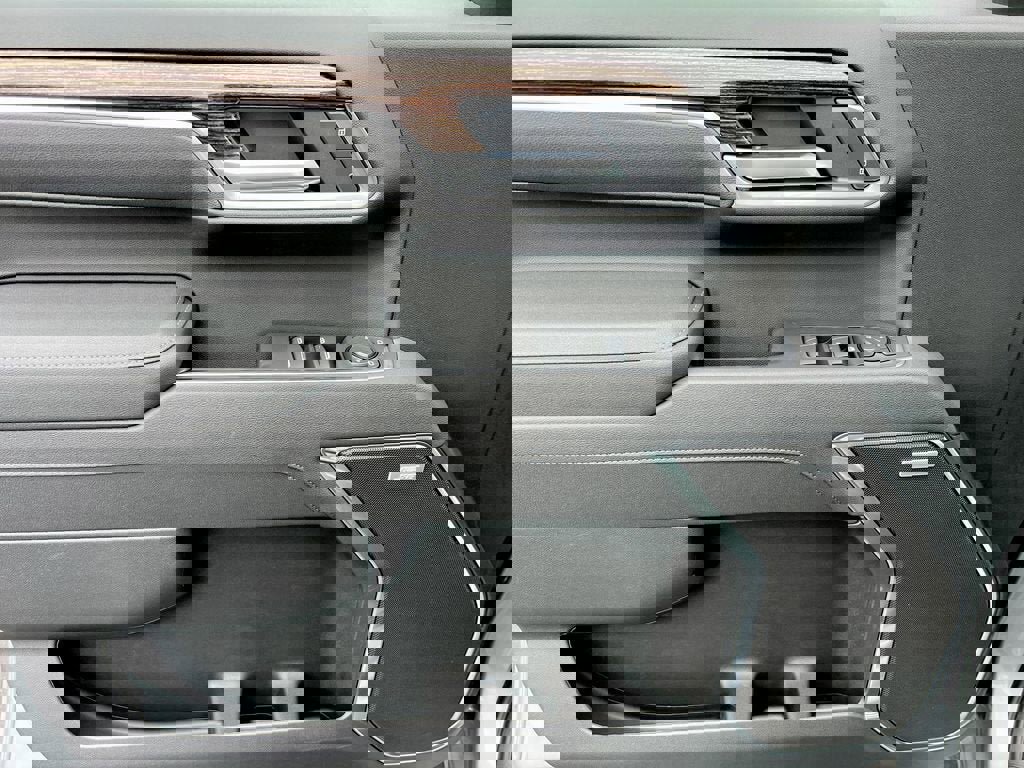 New 2026 GMC Sierra 1500 Elevation w/ Elevation Premium Package image 39