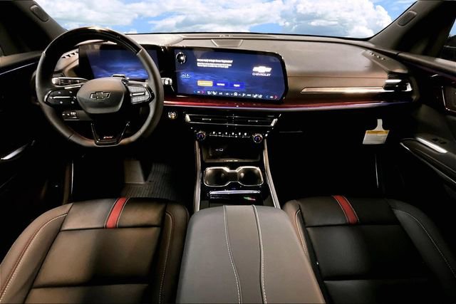 New 2026 Chevrolet Traverse RS w/ LPO, Floor Liner Package image 5