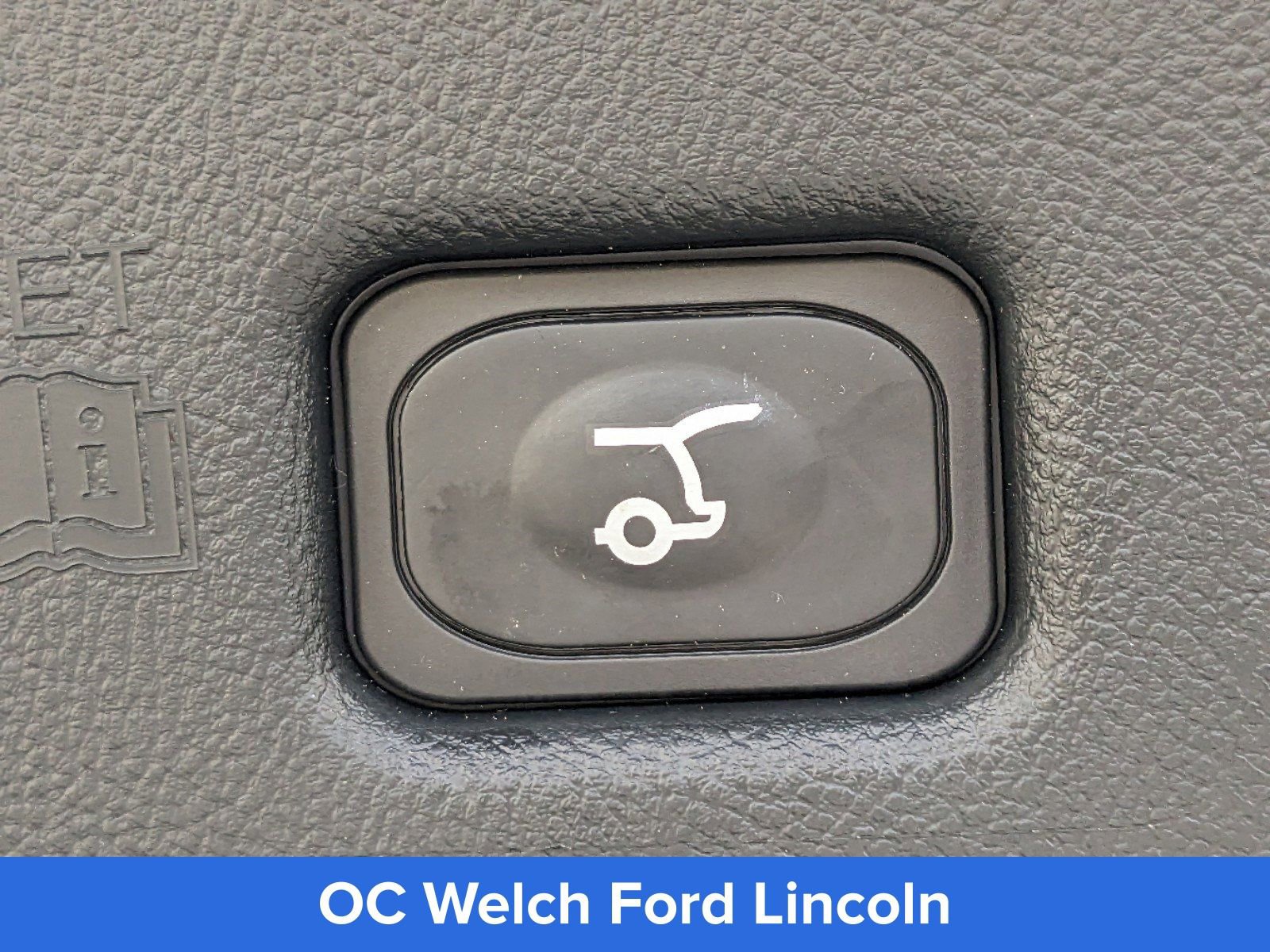 Certified 2023 Lincoln Nautilus Reserve w/ Monochromatic Package image 15