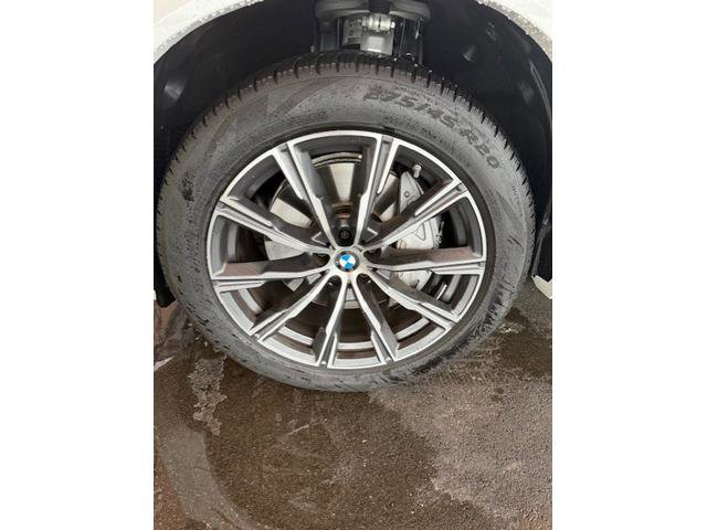 Certified 2026 BMW X5 xDrive50e w/ M Sport Package image 5