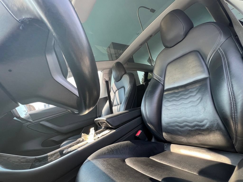 Used 2018 Tesla Model 3 Long Range AWD/4WD image 17
