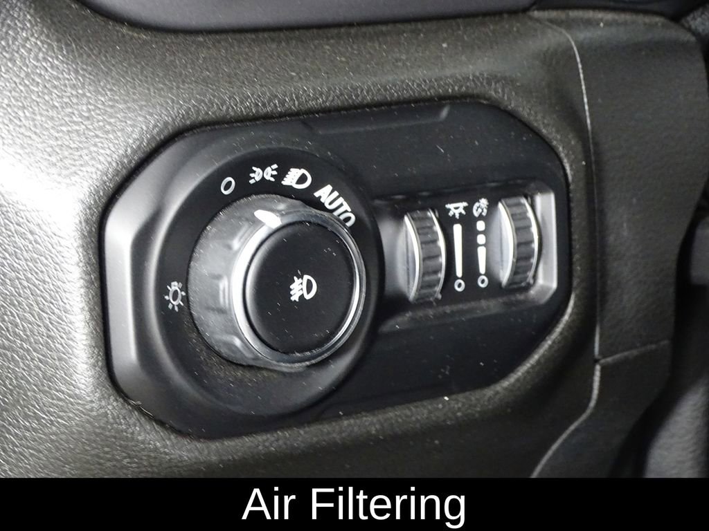 Used 2021 Jeep Wrangler Unlimited Sport image 18