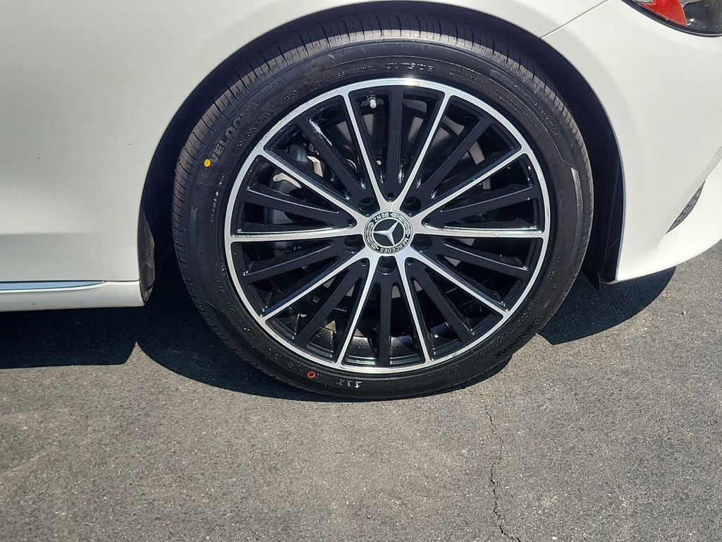 Used 2020 Mercedes-Benz C 300 Sedan image 5