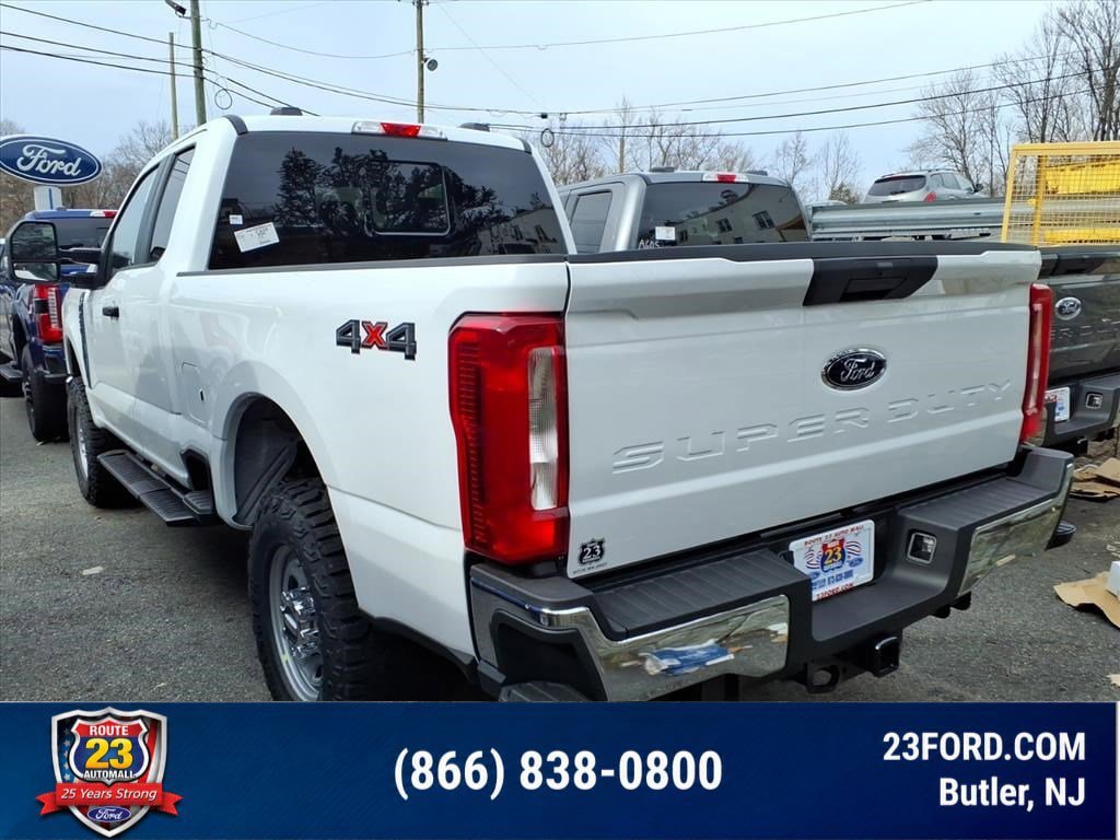 New 2026 Ford F250 XL w/ XL Off-Road Package AWD/4WD image 3