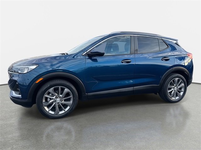 Used 2021 Buick Encore GX Select w/ Advanced Technology Package image 2