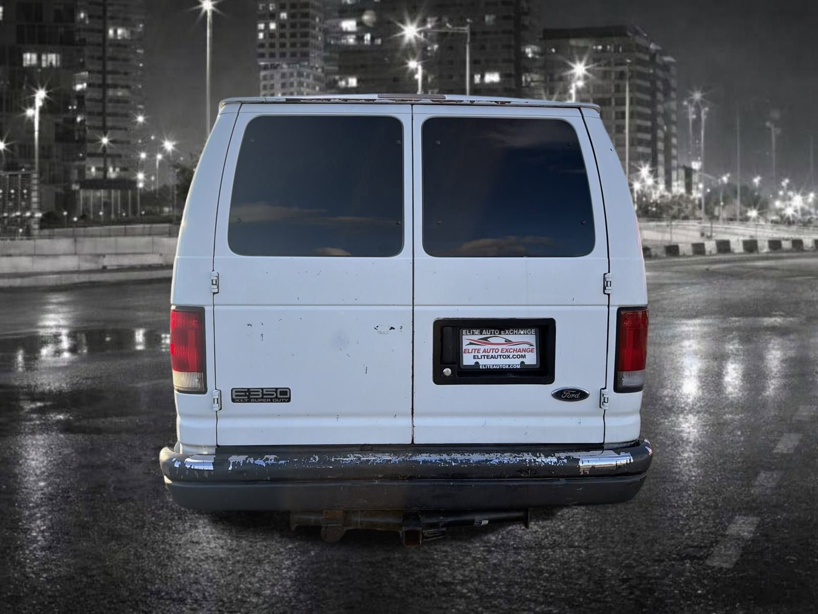 Used 2000 Ford E-350 and Econoline 350 XLT image 4