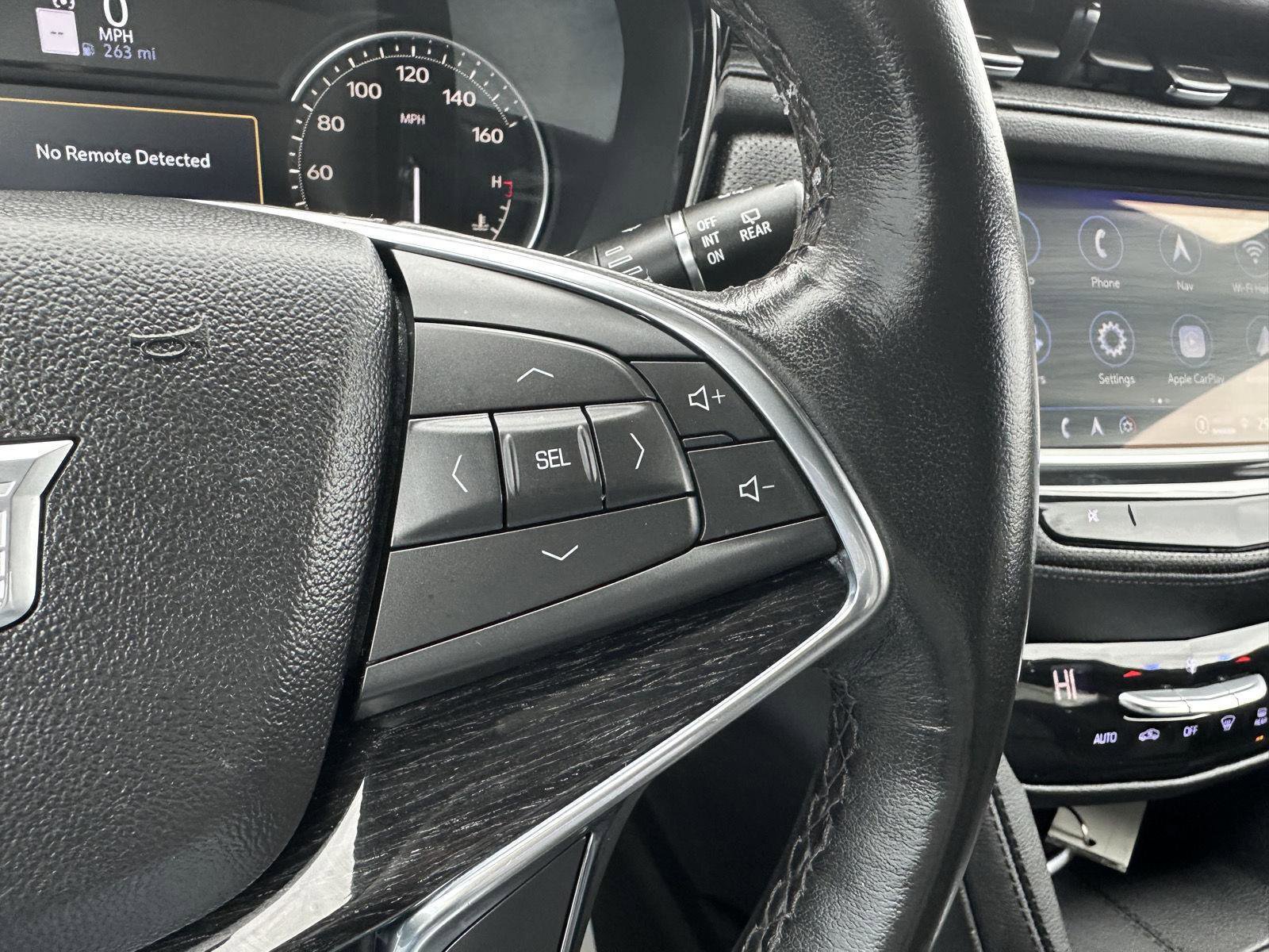 Used 2023 Cadillac XT5 Premium Luxury image 30