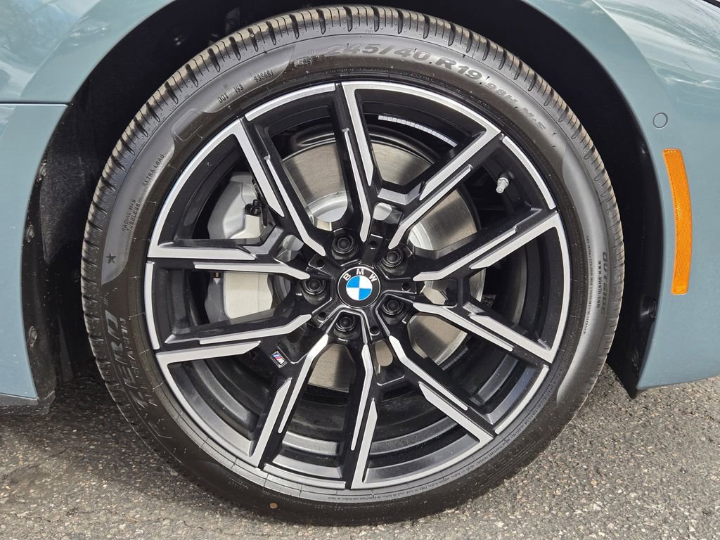 New 2026 BMW i4 xDrive40i w/ M Sport Package AWD/4WD image 11