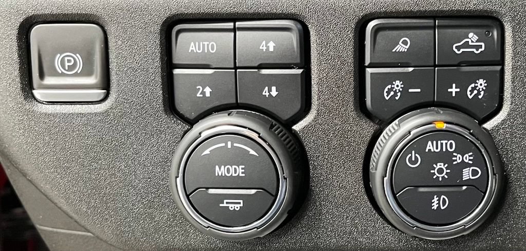Used 2023 Chevrolet Silverado 1500 RST w/ True North Edition Plus AWD/4WD image 32