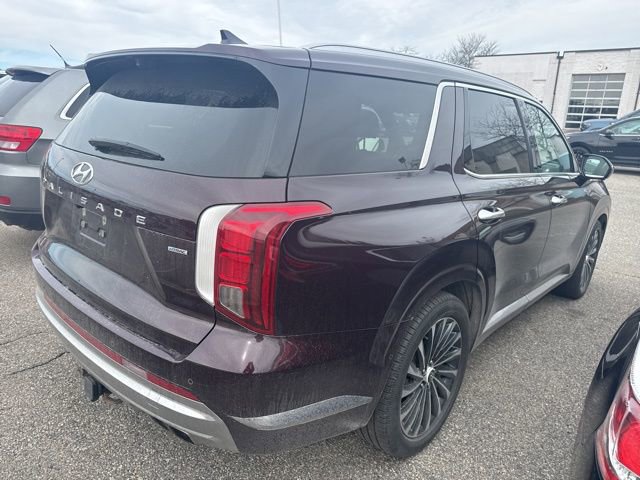 Used 2023 Hyundai Palisade Calligraphy w/ Cargo Package image 5