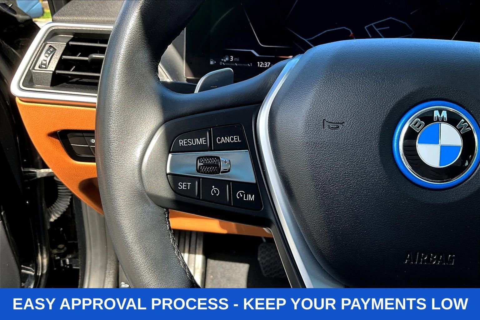 Used 2023 BMW 330e xDrive w/ Driving Assistance Package AWD/4WD image 15