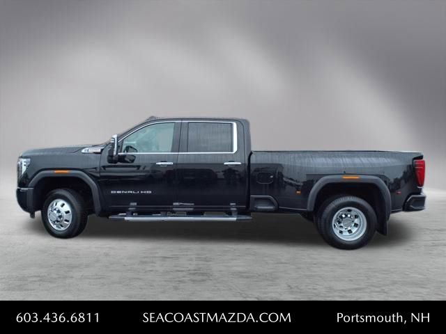 Used 2024 GMC Sierra 3500 Denali w/ Denali Reserve Package image 3