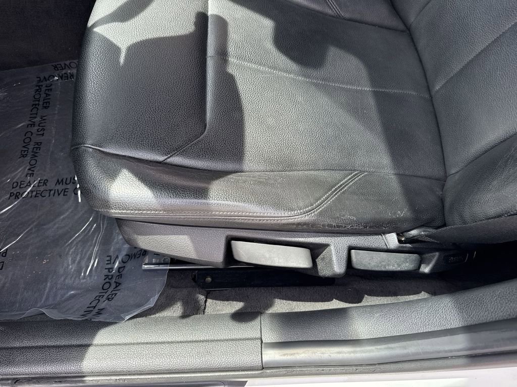 Used 2015 BMW 320i Sedan RWD image 41