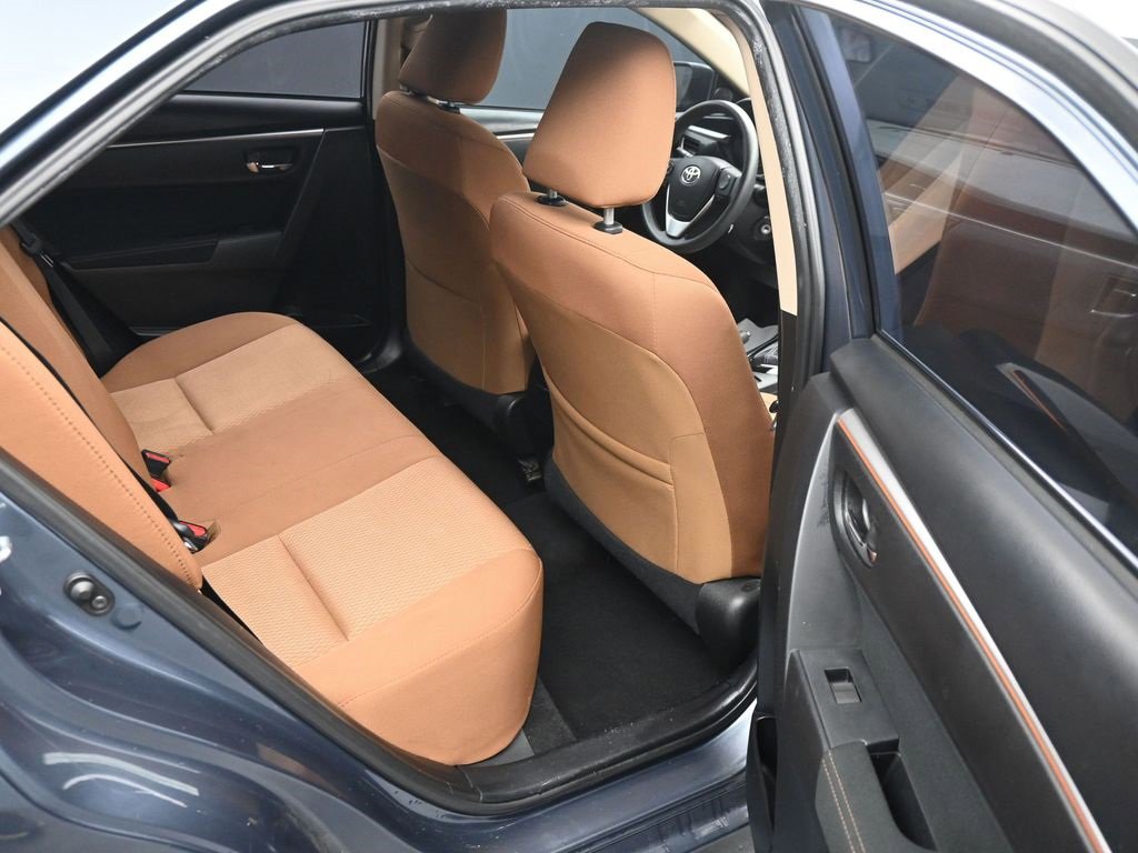 Used 2014 Toyota Corolla LE image 15