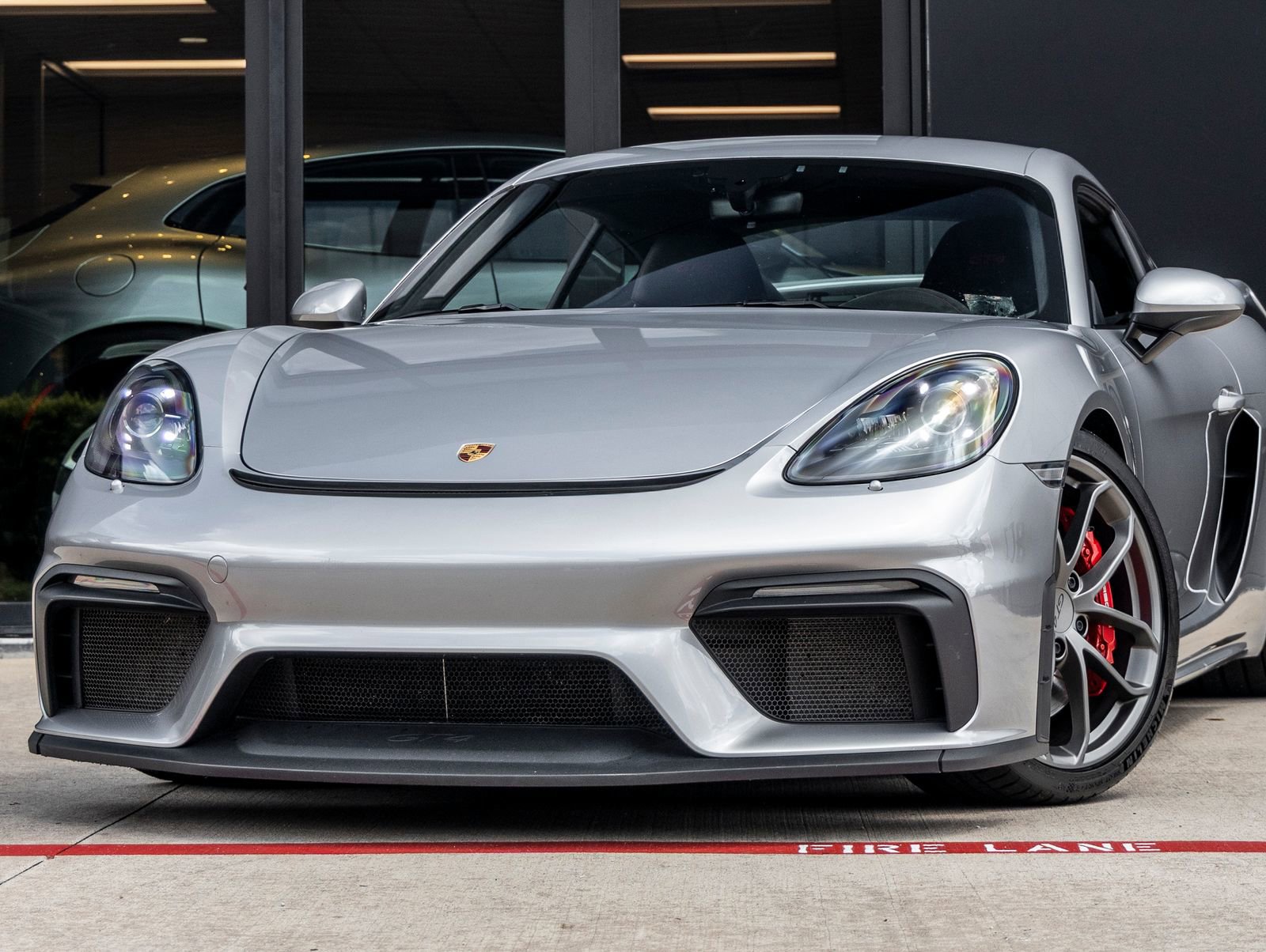 Used 2020 Porsche 718 Cayman GT4 RWD image 7