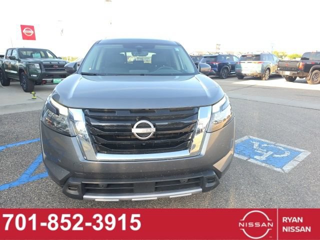 Certified 2025 Nissan Pathfinder SL