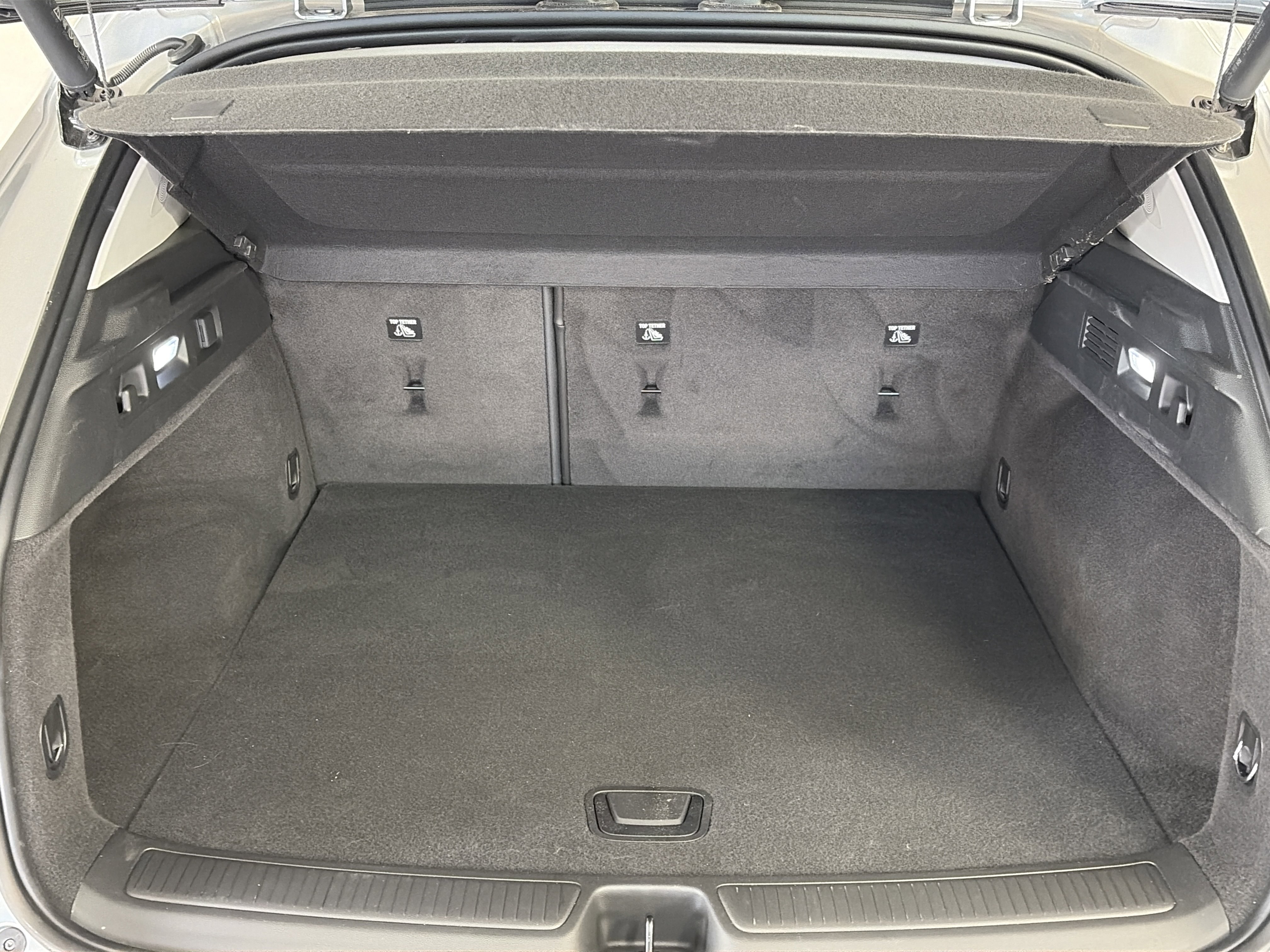 Used 2024 Buick Envision Avenir image 5