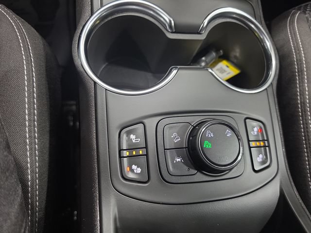 Used 2024 GMC Terrain SLE w/ Driver Convenience Package AWD/4WD image 16