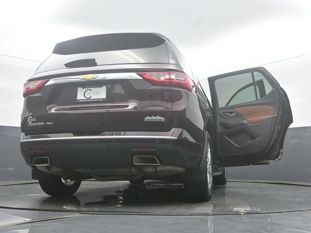 Used 2020 Chevrolet Traverse High Country AWD/4WD image 46