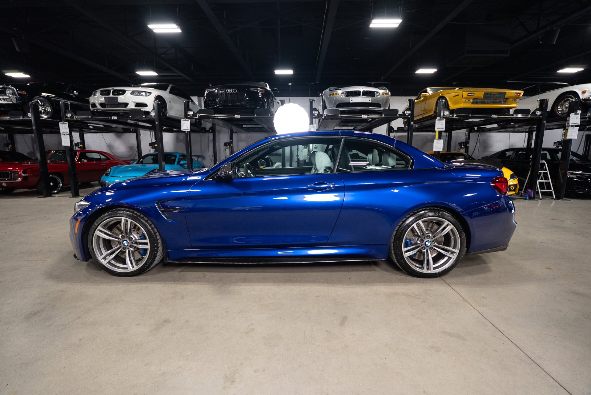 Used 2020 BMW M4 Convertible w/ Executive Package image 3