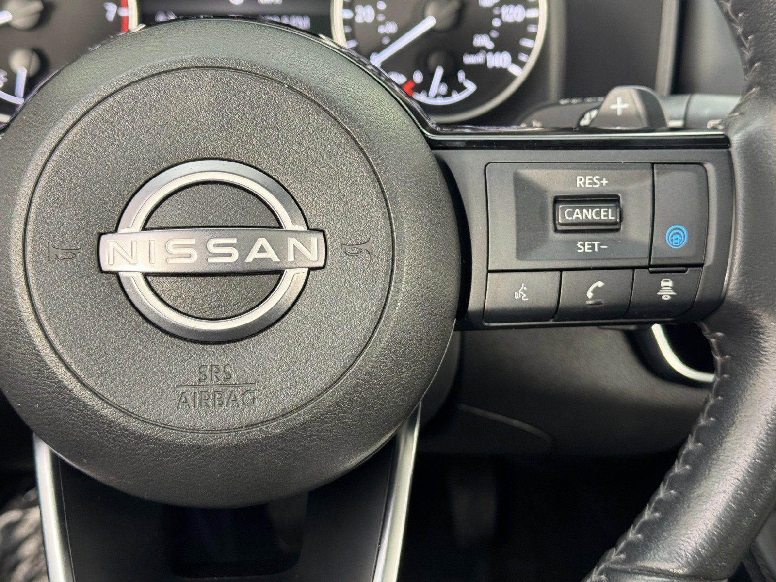 Used 2023 Nissan Rogue SL w/ SL Premium Package FWD image 21