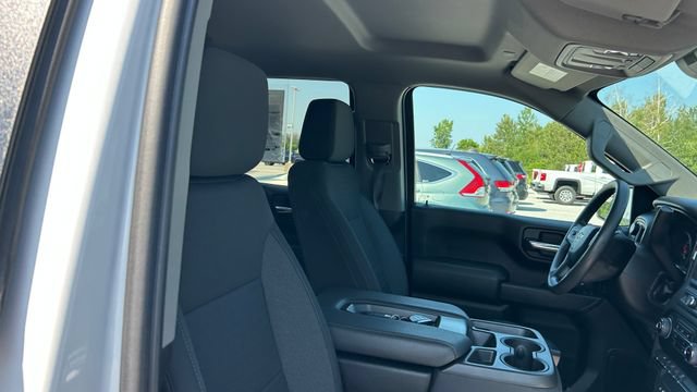 Certified 2023 Chevrolet Silverado 1500 Custom AWD/4WD image 35