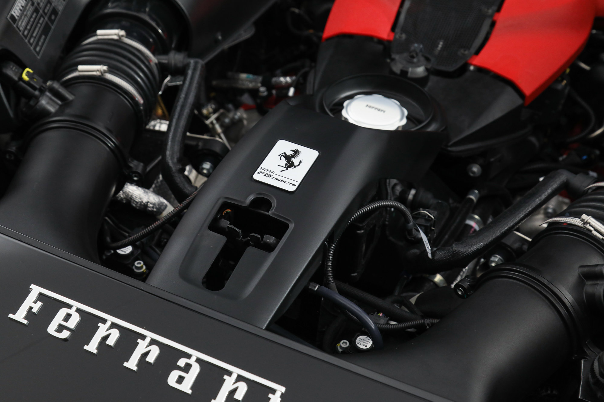 Certified 2021 Ferrari F8 Tributo RWD image 38