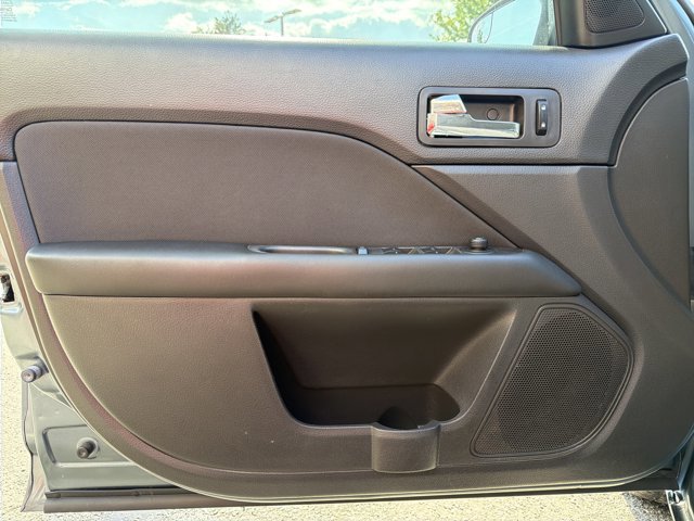 Used 2012 Ford Fusion SE FWD image 11