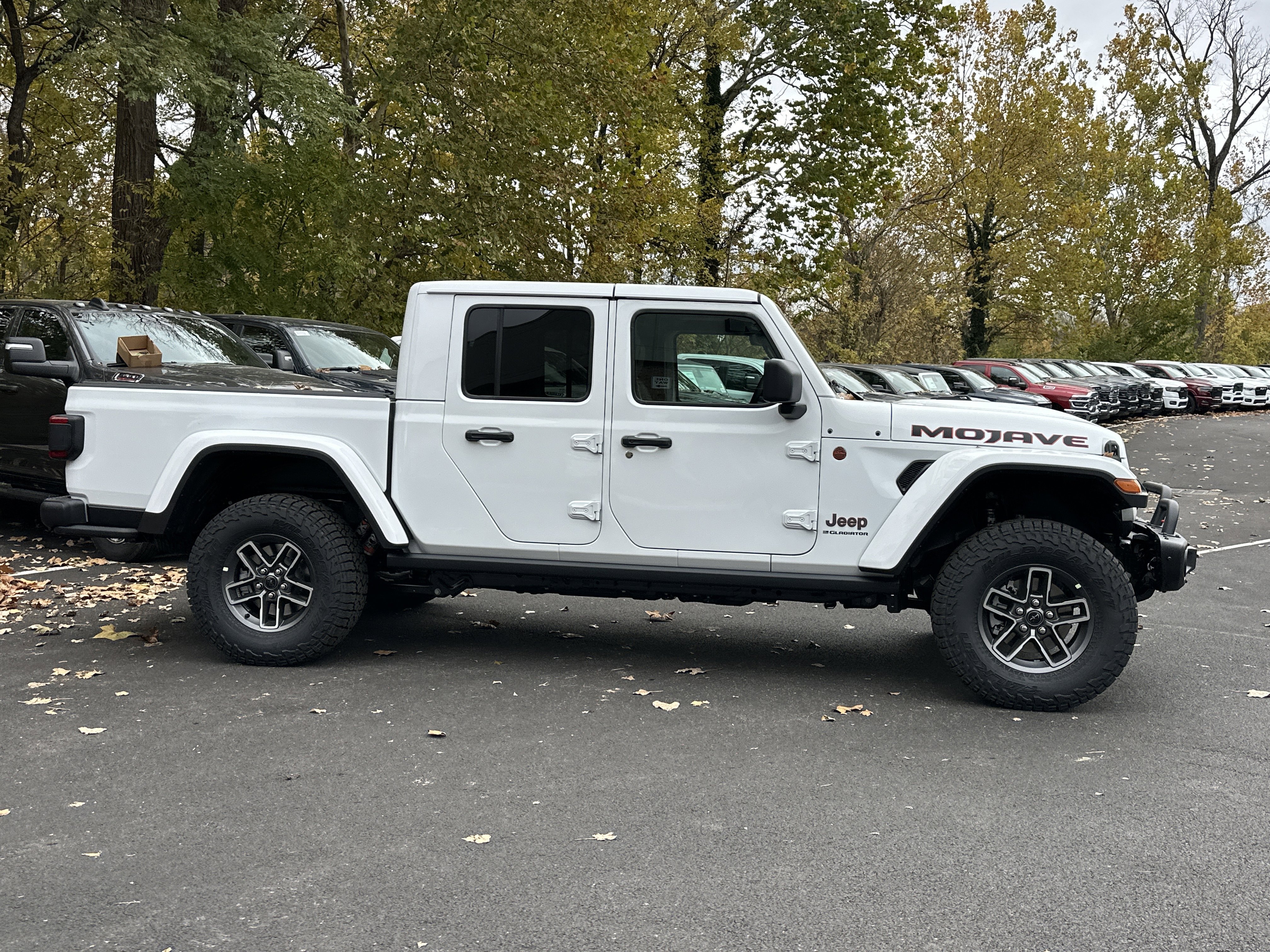 New 2026 Jeep Gladiator Mojave image 19