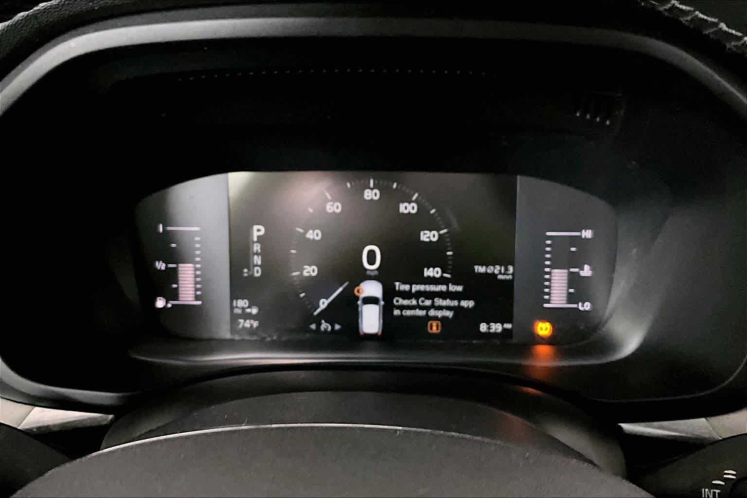 Used 2019 Volvo XC60 T5 Momentum w/ Premium Package AWD/4WD image 26