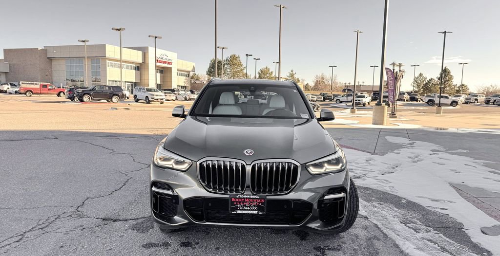Used 2023 BMW X5 M50i image 3