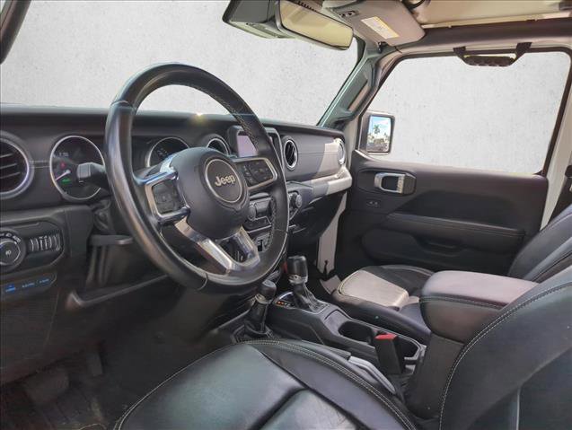 Used 2022 Jeep Wrangler Unlimited Sahara w/ Cold Weather Group image 9