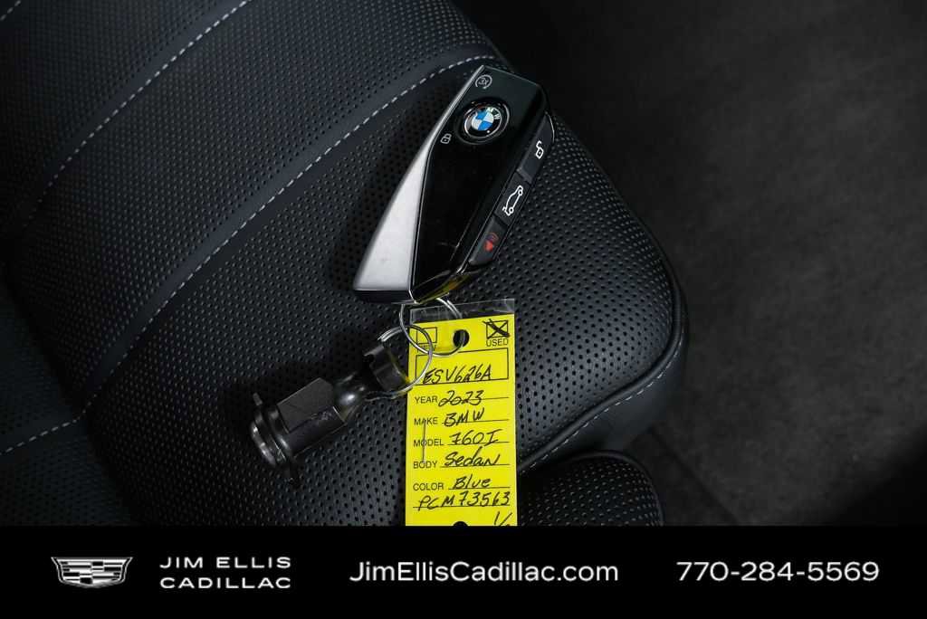 Used 2023 BMW 760i xDrive image 38