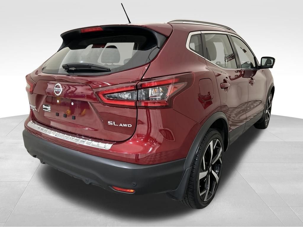 Used 2022 Nissan Rogue Sport SL image 5